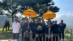 Ritual Nyadran Warnai Hari Raya Karo, Warga Tengger Ziarah ke Makam Leluhur