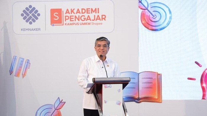 Kementerian Ketenagakerjaan (Kemnaker) berkolaborasi dengan Shopee Indonesia meluncurkan program Training of Trainers (ToT) Shopee Affiliate. Sudah jalan lima bulan, hasilnya pun kelihatan jelas dengan munculnya talenta-talenta baru dengan kesuksesan menjalankan roda ekonomi digital.