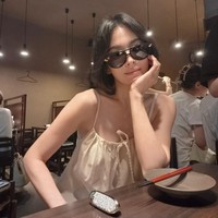 Berlatar tahun 60-qn dan 80-an, drama Korea Tantara akan mengikuti perjalanan Song Hye Kyo dan Gong Yoo sebagai dua sahabat ambisius dalam mengejar kesuksesan di industri musik. Foto: dok. Instagram @kyo1122