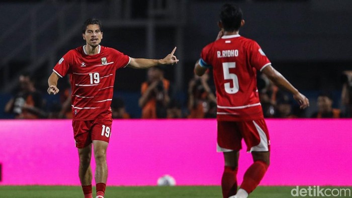 Thom Haye di laga Indonesia vs Vietnam dalam Piala AFF 2026 di Stadion Pakansari, Cibinong, 3 Agustus 2026.