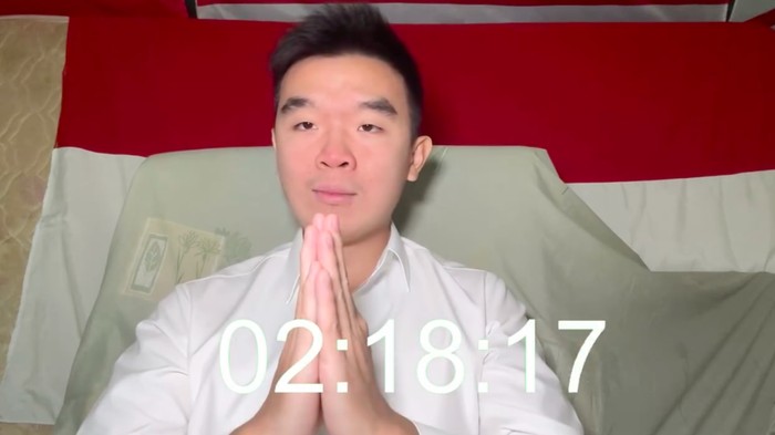 Video yang menjadikan usher (SPG) di GIIAS 2026 sebagai objek konten berjudul cara mendekati cewek ramai dikritik. Ppembuat konten video itu meminta maaf. (dok IG @ebemartono)