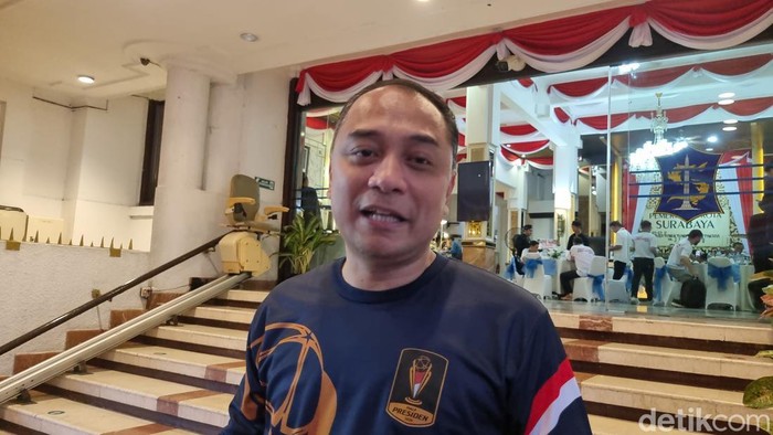 Walkot Surabaya Eri Cahyadi