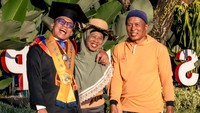 Anak Tukang Taman di Undip Viral Lulus Cumlaude, Ini Kisah Haru di Baliknya