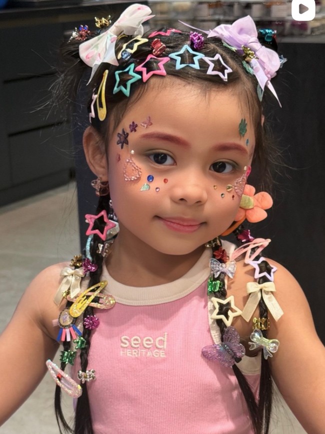 Foto Anak Siti Badriah-Ashanty Ikut Tren Makeup Naykilla, Centil Menggemaskan