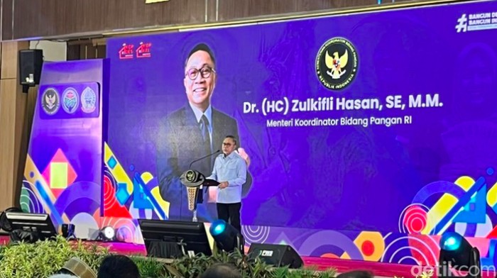 Bansos Terpusat di Kopdes, Zulhas Dorong Peran KDKMP Makin Kuat