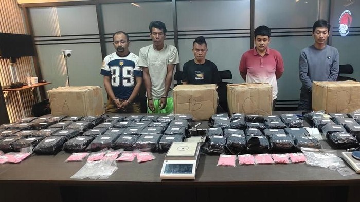 Bareskrim Polri membongkar jaringan narkoba antarprovinsi, menyita 86 kg sabu dan 5.171 butir ekstasi. (dok. ist)