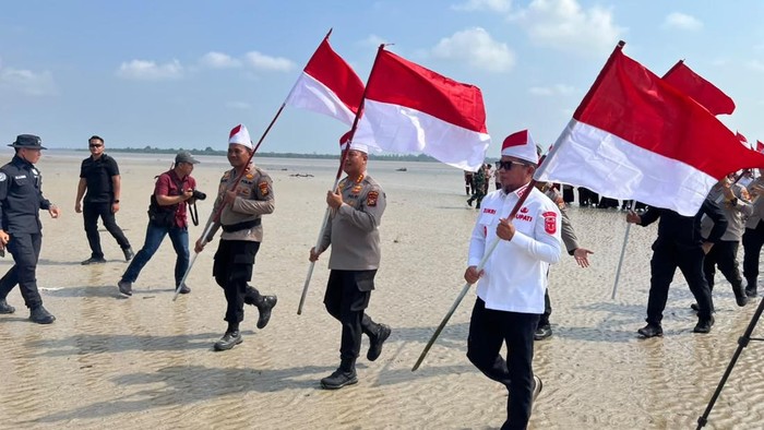 Ekspedisi Merah Putih Polda Riau jangkau wilayah terluar Pelalawan, bawa bansos dan perkuat polsek