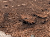 Wah! Ada Lanskap Sarang Lebah Misterius di Mars