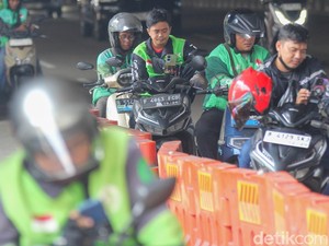 Aplikator Diminta Tak Naikkan Tarif Usai Perpres Ojol Terbit