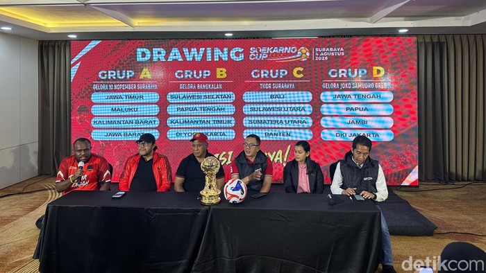 Konferensi pers dimulainya turnamen Soekarno Cup 2026 yang digelar PDIP di Surabaya.