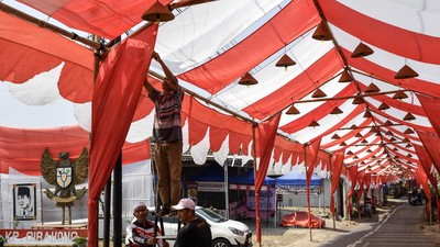 Lorong Merah Putih Sepanjang 650 Meter Semarakkan HUT Ke-81 RI di Tasikmalaya