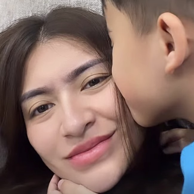 Adzam Senang Punya 2 Ayah, Nathalie Holscher: Iya Juga Sih Ya