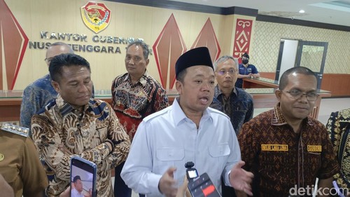 Menteri Agraria dan Tata Ruang/Kepala BPN Nusron Wahid saat memberikan keterangan, Selasa (4/8/2026).