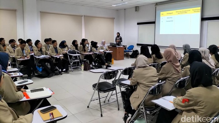 PKKMB Pionir Gadjah Mada UGM 2026.