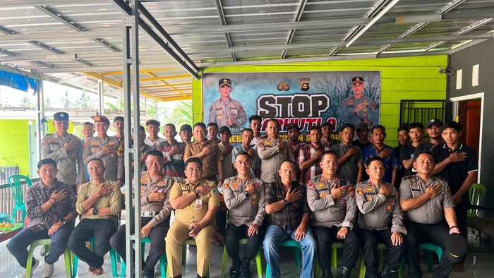Polda Sumsel Edukasi Warga OKU Selatan soal Langkah Pencegahan Karhutla