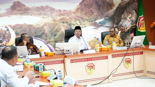 Rapat Koordinasi Pemprov NTT dengan Menteri ATR/BPN Nusron Wahid di Kupang, Selasa (4/8/2026).