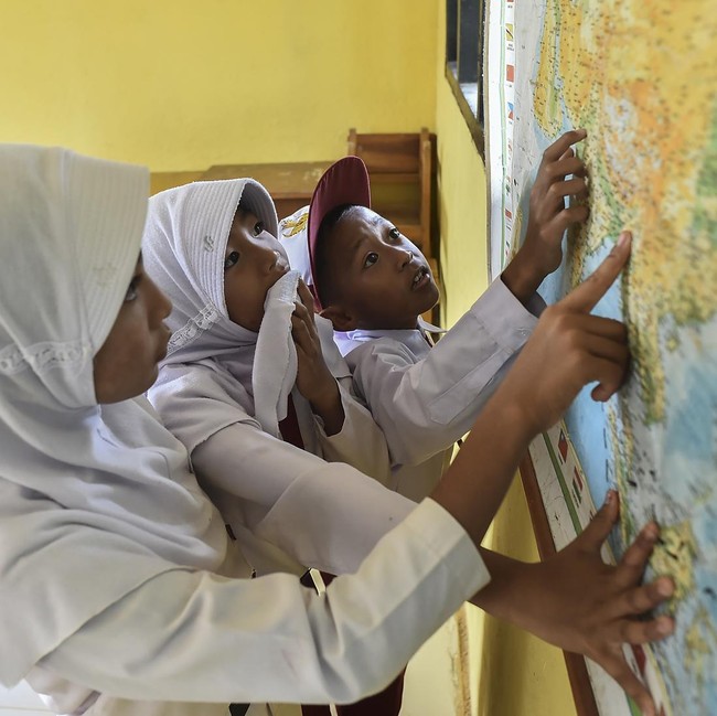 Sekolah Terpencil di Kerinci Jadi Tumpuan Pendidikan Anak Transmigran