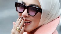 Intip Koleksi Cincin Mewah Syahrini, Terbaru Capai Rp 116 Miliar