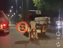 Video Viral Pemotor Gondol Rambu Lalu Lintas di Semarang