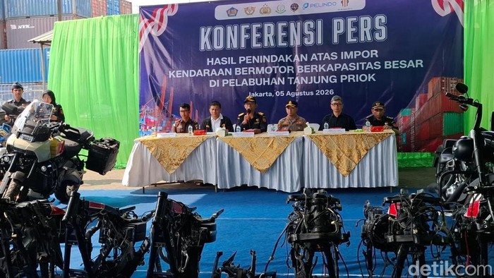 Bea Cukai gagalkan penyelundupan Harley bekas dari China