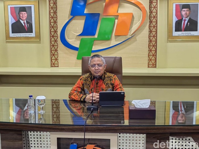 Deputi Bidang Neraca dan Analisis Statistik BPS Edy Mahmud