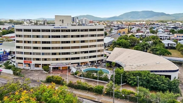 Hotel Rockhampton Plaza