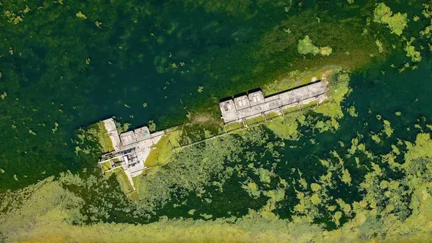 Munculnya bangkai kapal perang Jerman PD II di Sungai Danube