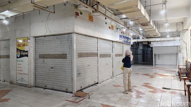 Pedagang Pusat Grosir Solo (PGS) berkemas untuk.pindah ke lokasi yang baru, Rabu (5/8/2026). Pedagang Pusat Grosir Solo (PGS) berkemas untuk.pindah ke lokasi yang baru, Rabu (5/8/2026).