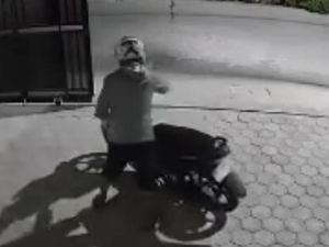 Maling Motor Terekam CCTV Saat Beraksi di Indekos Pinrang, Polisi Usut