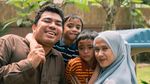 Ananta Rispo Pamer Motor Baru Hadiah Ultah ke-8 Nikah dengan Siti Rohmah