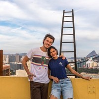 9 Potret Sosok Pacar Shawn Mendes yang Akhirnya Go Public, Eks Pacar Neymar