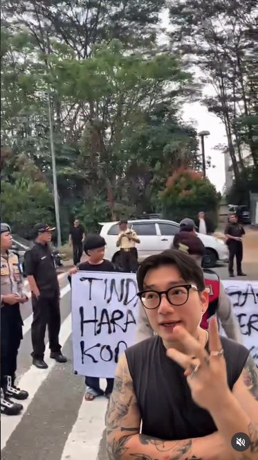 Chef Wilgoz Bongkar Aksi Pemerasan di Balik Demo Restoran Nonhalal Miliknya