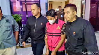 Eks Ketua DPRD Ponorogo Ditetapkan Jadi Tersangka Korupsi Tunjangan Perumahan