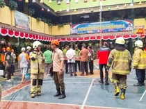 Api di Gudang Buku SD Jaksel Berujung Siswa Dievakuasi