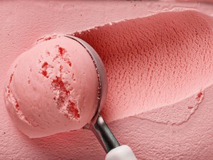 Makan Es Krim Tak Selalu Buruk, Ini 5 Manfaatnya untuk Kesehatan