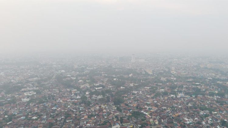 Kabut Asap Selimuti Kota Palembang!