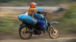Kemarau Panjang Dongkrak Panen Garam Petani Cirebon