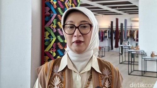 Ketua Tim Penggerak PKK NTB, Sinta Agathia Iqbal saat ditemui di kantor Bale Kita NTB, Kamis (6/8/2026).