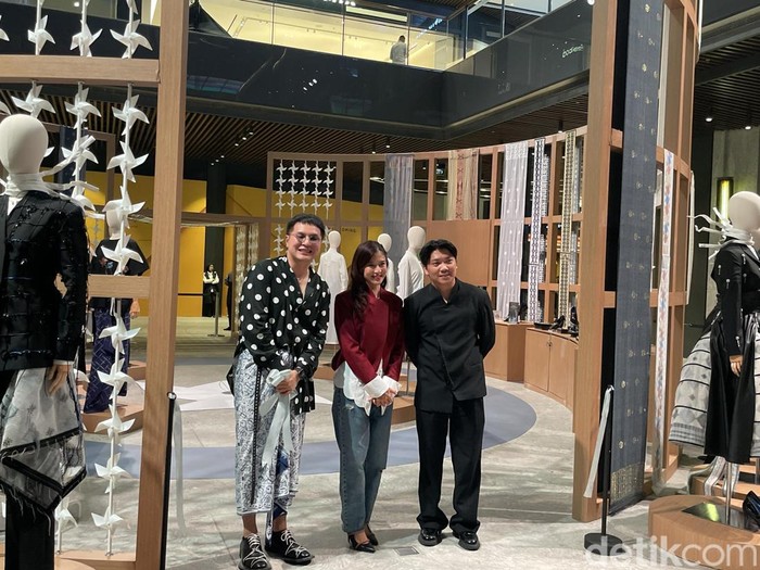 Koleksi Wilsen Willim X Dian Sastrowardoyo