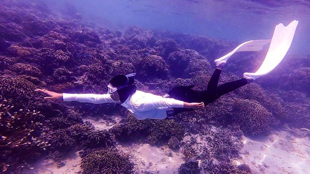 Komunitas Freedivers saat melakukan renang bebas di Perairan Maratua. (Freedivers Tarakan) Komunitas Freedivers saat melakukan renang bebas di Perairan Maratua. (Freedivers Tarakan)