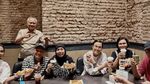 Potret Sri Mulyani Liburan di Semarang, Naik Kereta Sampai Stasiun Tawang