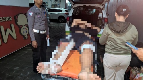 Seorang pemotor mengalami luka serius akibat kecelakaan mobil vs motor di jalur Amlapura-Denpasar, Desa Sengkidu, Kecamatan Manggis, Karangasem, Kamis (6/8/2026). (Foto: Dok. Polres Karangasem)