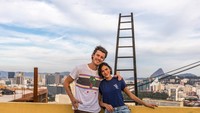 Shawn Mendes Tulis Ucapan Manis Bikin Bruna Marquezine Mewek