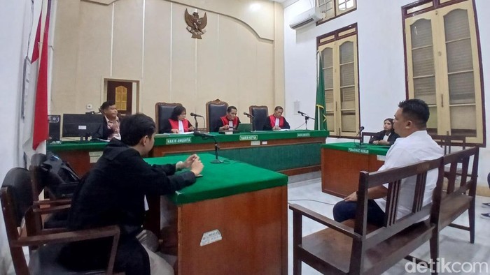 Sidang putusan eks kades pakai dana desa biayai selingkuhan di PN Medan ditunda. (Foto: Juita Sinuhaji/detikSumut)