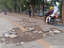 Warga Bilang Pemotor Melintas di Trotoar Jl Sentul karena Putaran Balik Jauh