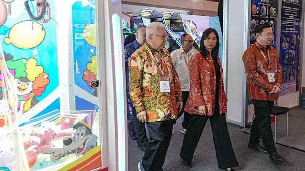 Wamenpar Ni Luh Puspa Wakil Menteri Pariwisata Ni Luh Puspa