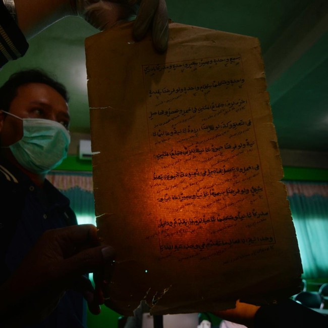 Kitab Kuno di Boyolali Mulai Diabadikan dalam Arsip Digital