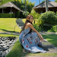 Setelah hengkang dari girl group SECRET NUMBER, Dita tetap eksis sebagai DJ radio alias penyiar untuk program KBS World Indonesian “Sweet Tunes bareng DJ Deets.” Ia pun baru saja meresmikan hubungannya dengan violinis dan YouTuber Korea-Amerika Jun Curry Ahn. Foto: dok. Instagram @hey__deets