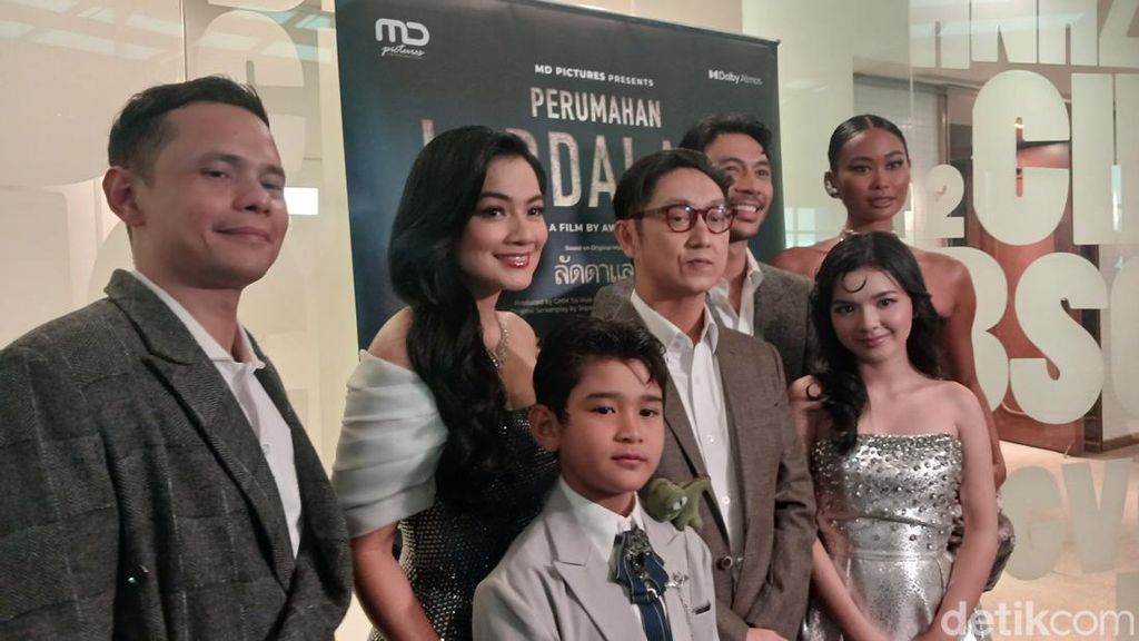 Tantang Titi Kamal hingga Sarah Tumiwa Bintangi Perumahan Laddaland