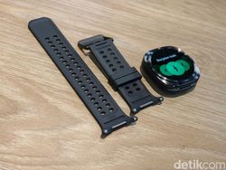 Unboxing Galaxy Watch Ultra2, Lebih Tipis tapi Makin Tangguh